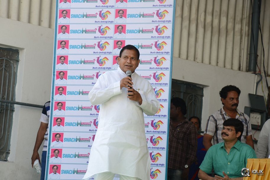 Telugu-Film-Industry-Participate-Swachh-Hyderabad